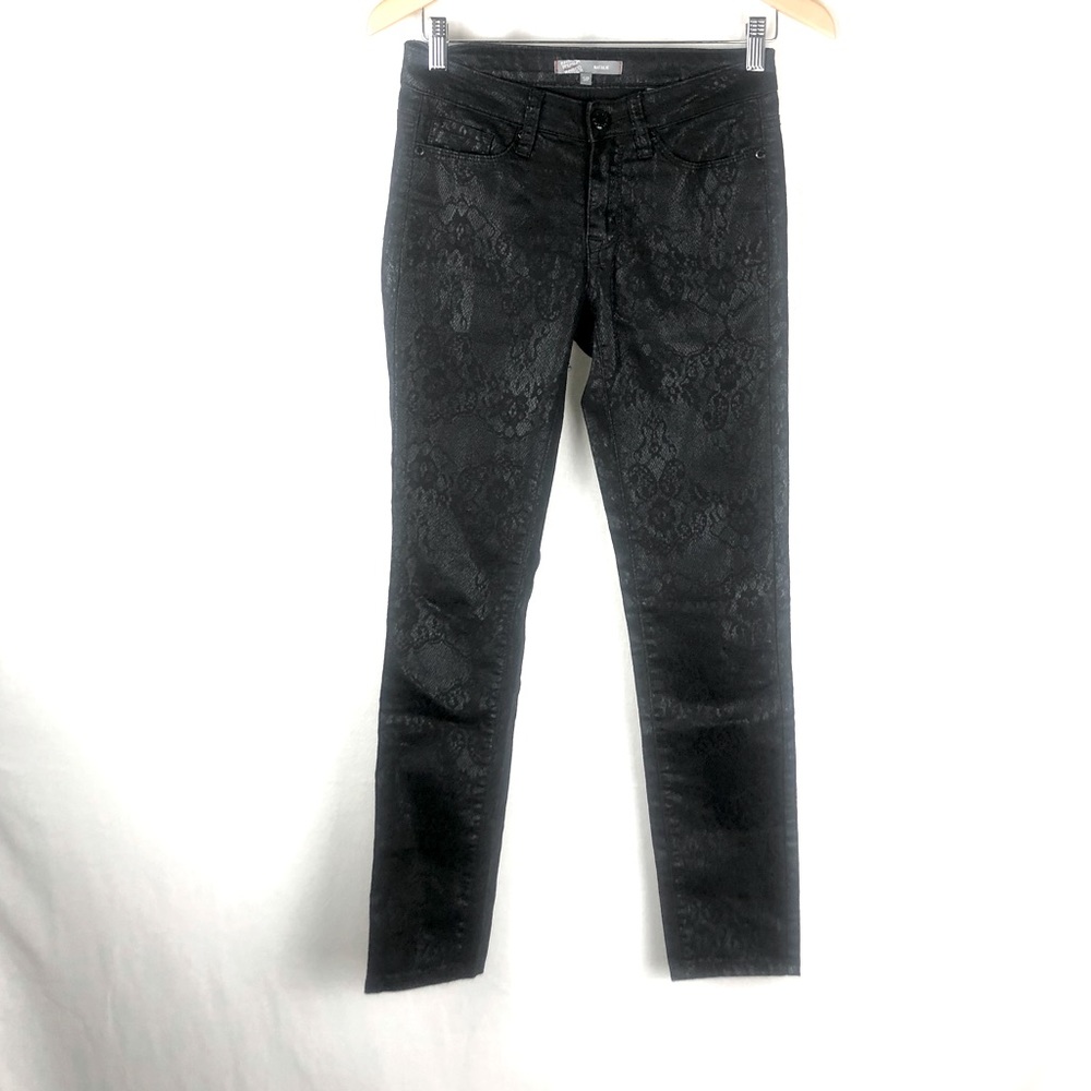 RW&CO black embossed pattern jeans